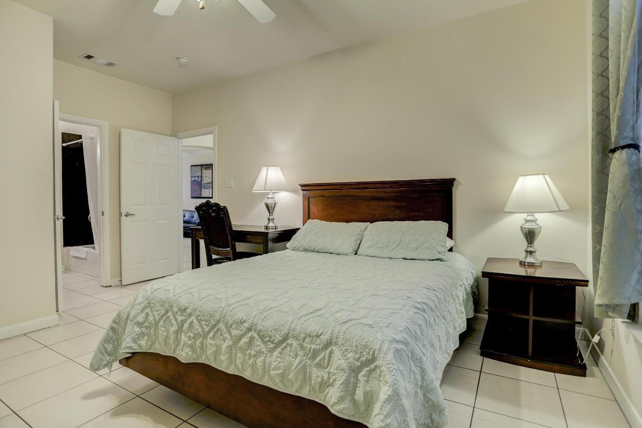 Villa Laverne 3 Bedroom Suite Furnished Condos ฮูสตัน ภายนอก รูปภาพ